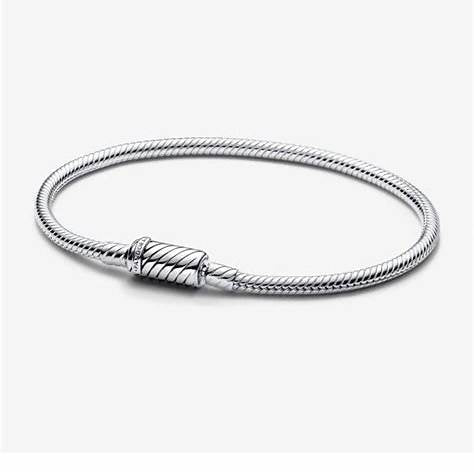 Pandora 590122C00-20 Moments Sliding Magnetic Clasp Snake Chain Bracelet - 20cm