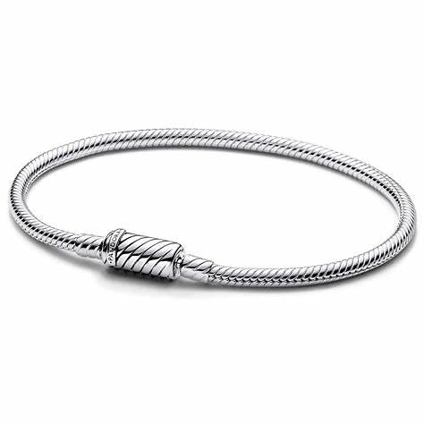 Pandora 590122C00-20 Moments Sliding Magnetic Clasp Snake Chain Bracelet - 20cm