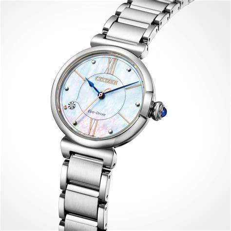 Reloj Citizen EM1070-83D Eco-Drive para mujer - Esfera nacarada de 29,5 mm, brazalete de acero inoxidable