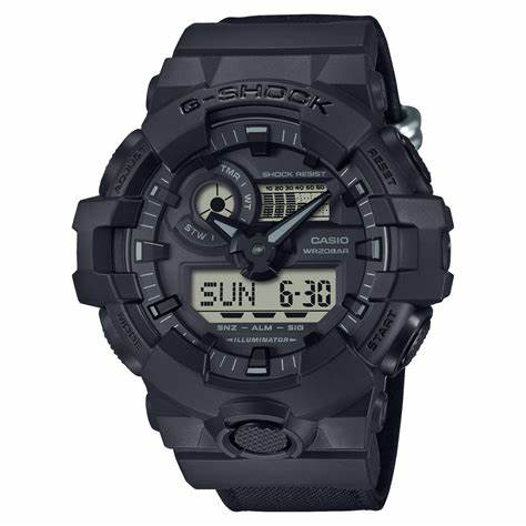 Casio G-SHOCK GA-700BCE-1AER Analog-Digital-Uhr für Herren - schwarzes Cordura-Band