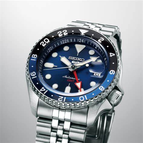 Seiko 5 Sports SSK003K1 Automatic GMT Men's Watch - Blue Dial, Steel Bracelet