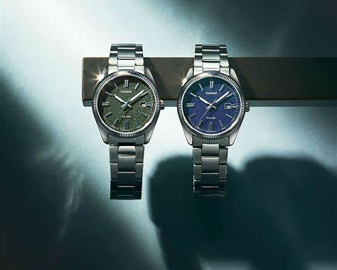 Reloj Casio MTP-1302DA-2A1VDF para hombre con esfera azul y pulsera de acero inoxidable