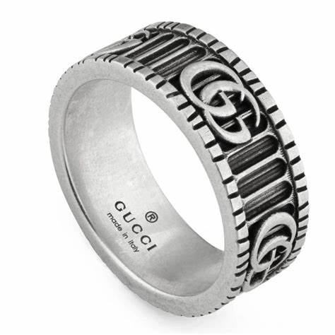 Gucci GG Marmont Sterlingsilber 8mm Ring - Größe 6