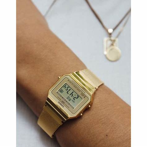 : Casio Vintage A700WEMG-9AEF Unisex Digital Watch – Gold-Tone Mesh Band