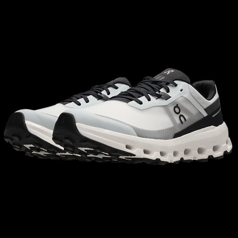 ON Cloudvista Noir Blanc Femmes