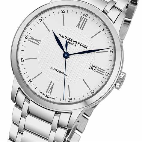 Baume & Mercier Classima MOA10215 Orologio automatico da uomo - Cassa in acciaio inossidabile da 40 mm, quadrante argentato guilloché, datario, bracciale in acciaio inossidabile