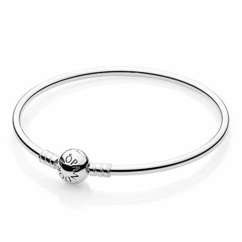 PANDORAPandora Moments 590713 - 19 Sterling Silver Bangle Bracelet – 19cmBIJOUXEcecile