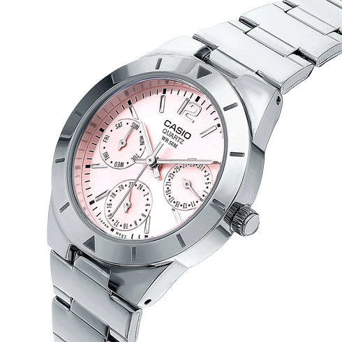 Orologio analogico Casio da donna LTP-2069D-4AVEG - Cassa in acciaio inossidabile da 31 mm, quadrante rosa, indicazione della data e dell'ora, impermeabilità di 50 m