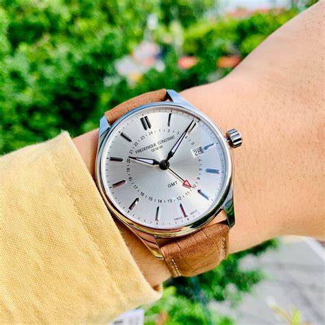 Frederique Constant Classics Quartz GMT FC-252SS5B6 – Silver Dial, Brown Leather Strap