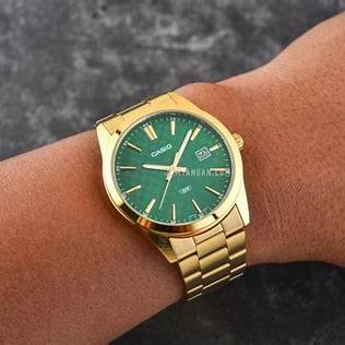 Reloj analógico para hombre Casio MTP-VD03G-3AUDF – Esfera verde, brazalete de acero inoxidable tono dorado