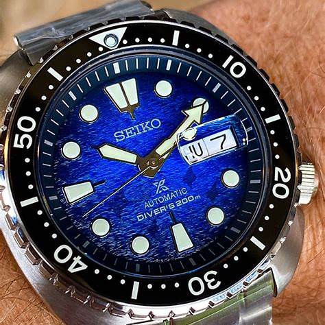 Orologio subacqueo automatico da uomo Seiko Prospex SRPE39K1 "Save The Ocean" Special Edition - Acciaio inossidabile 45 mm, quadrante blu Manta Ray