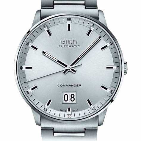 Mido Commander Big Date M021.626.11.031.00 Orologio automatico da uomo - Quadrante argento, bracciale in acciaio inossidabile