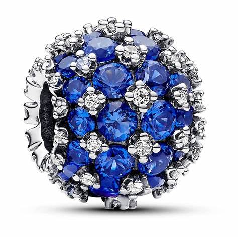 Pandora 792630C02 Charm scintillante Pavé rotondo blu - Argento 925 con pietre blu e chiare