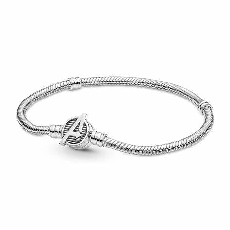PANDORAPandora 590784C00 - 19 Moments Marvel The Avengers Logo Clasp Snake Chain Bracelet - Sterling Silver, 19 cmBIJOUXEcecile