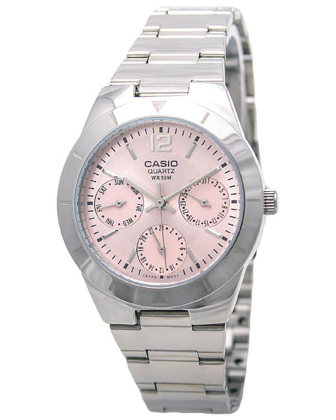 Orologio analogico Casio da donna LTP-2069D-4AVEG - Cassa in acciaio inossidabile da 31 mm, quadrante rosa, indicazione della data e dell'ora, impermeabilità di 50 m