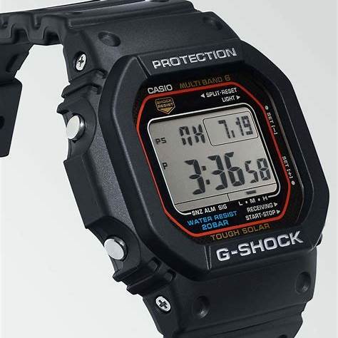 Orologio digitale da uomo Casio G-SHOCK GW-M5610U-1ER - Alimentazione solare, Multi-Band 6, resistenza all'acqua 200M