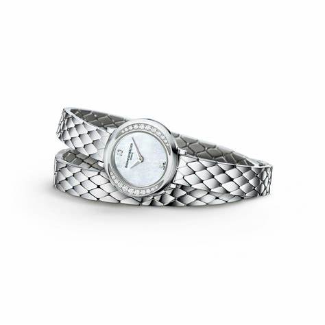 Orologio al quarzo da donna Baume & Mercier Petite Promesse 10289 - Quadrante in madreperla, lunetta con diamanti incastonati, bracciale doppio in acciaio inossidabile