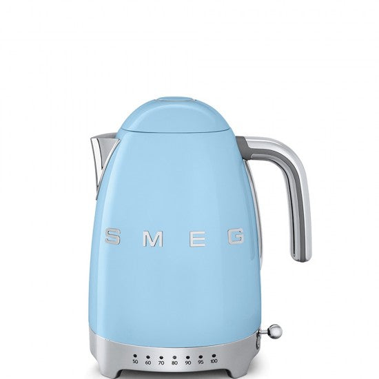 Bollitore elettrico Smeg stile retrò anni '50 estetico blu pastello