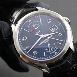 Baume & Mercier Clifton 10316 Orologio automatico GMT da uomo - Quadrante blu 43 mm, indicatore della riserva di carica, cinturino in alligatore nero
