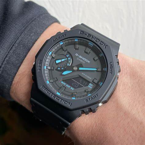 Casio G-SHOCK GA-2100-1A2ER Herren Analog-Digitaluhr - Schwarzes Harzarmband