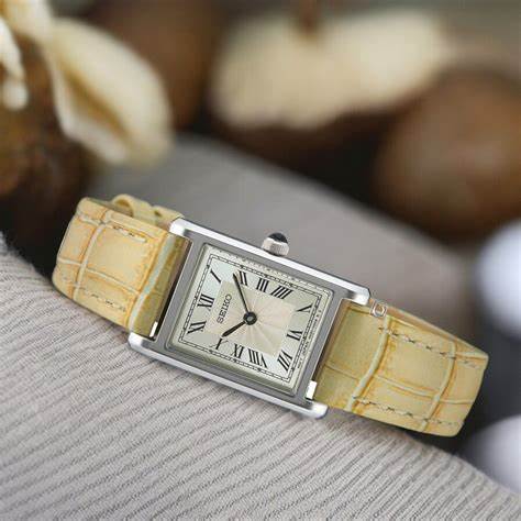 Orologio al quarzo Seiko SWR095P1 da donna, quadrante avorio, cinturino in pelle beige