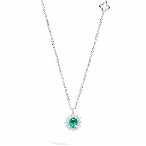 Recarlo P77CC001_SM 18K White Gold Necklace with Emerald and Diamonds