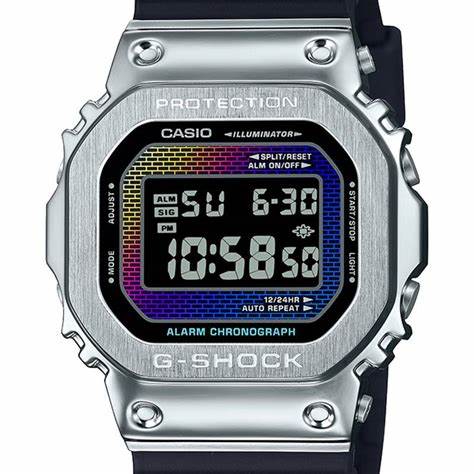 Casio G-Shock GM-5600RW-1ER G-STEEL 5600 Serie Uhr mit Regenbogen-Ziegelwand-Design