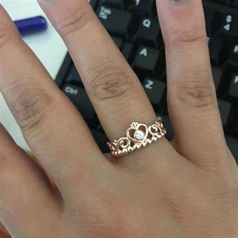 Pandora 180880CZ-58 Anillo Corona Tiara Princesa - Baño de Oro Rosa 14k, Talla 58